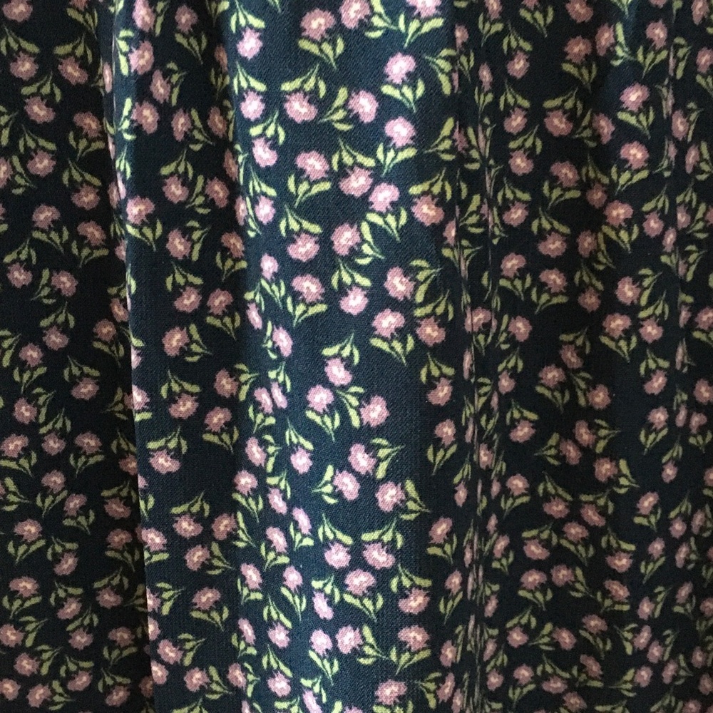 Chic Navy Floral Long Sleeve Dress - Picture 3 of 3
